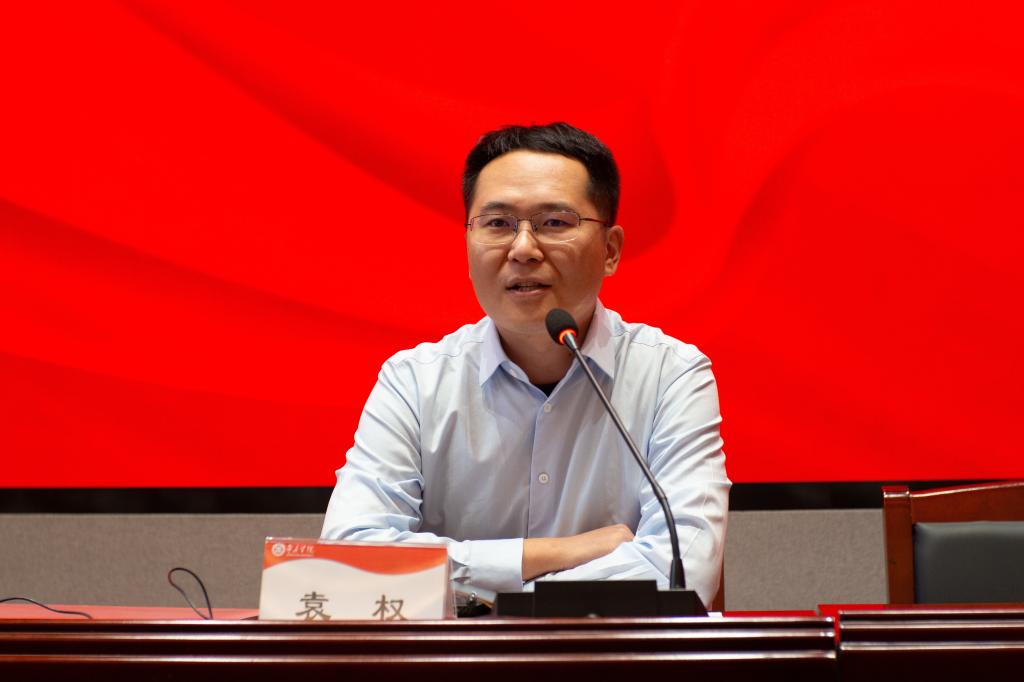 澳门永利6774首期“班墨大讲堂”开班暨“劳模工匠进校园”专题报告会06.jpg